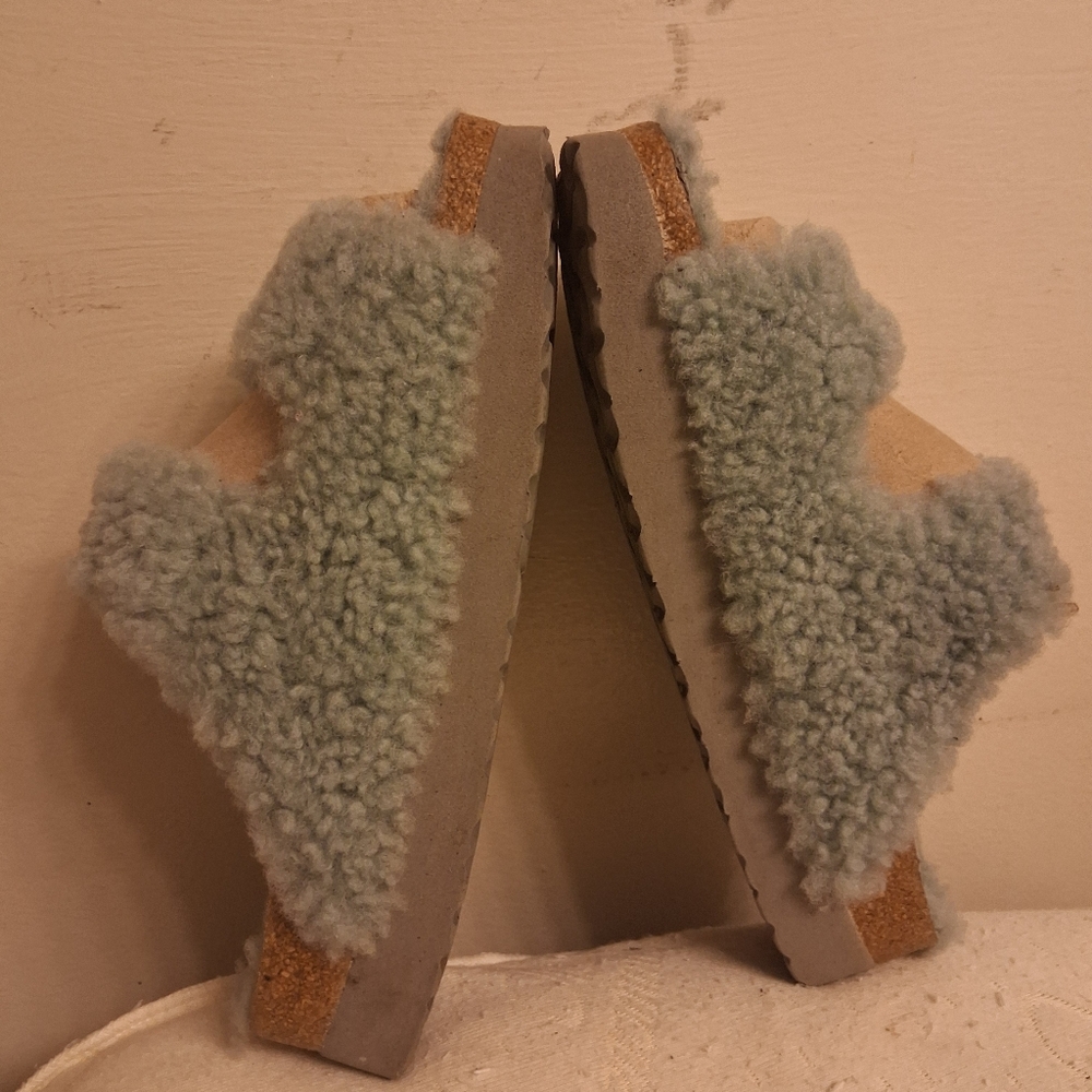 Womens BIRKENSTOCK PAPILLIO Cozy Faux Slide Sandals, Light Sage Size 41, US 10 - Picture 14 of 16
